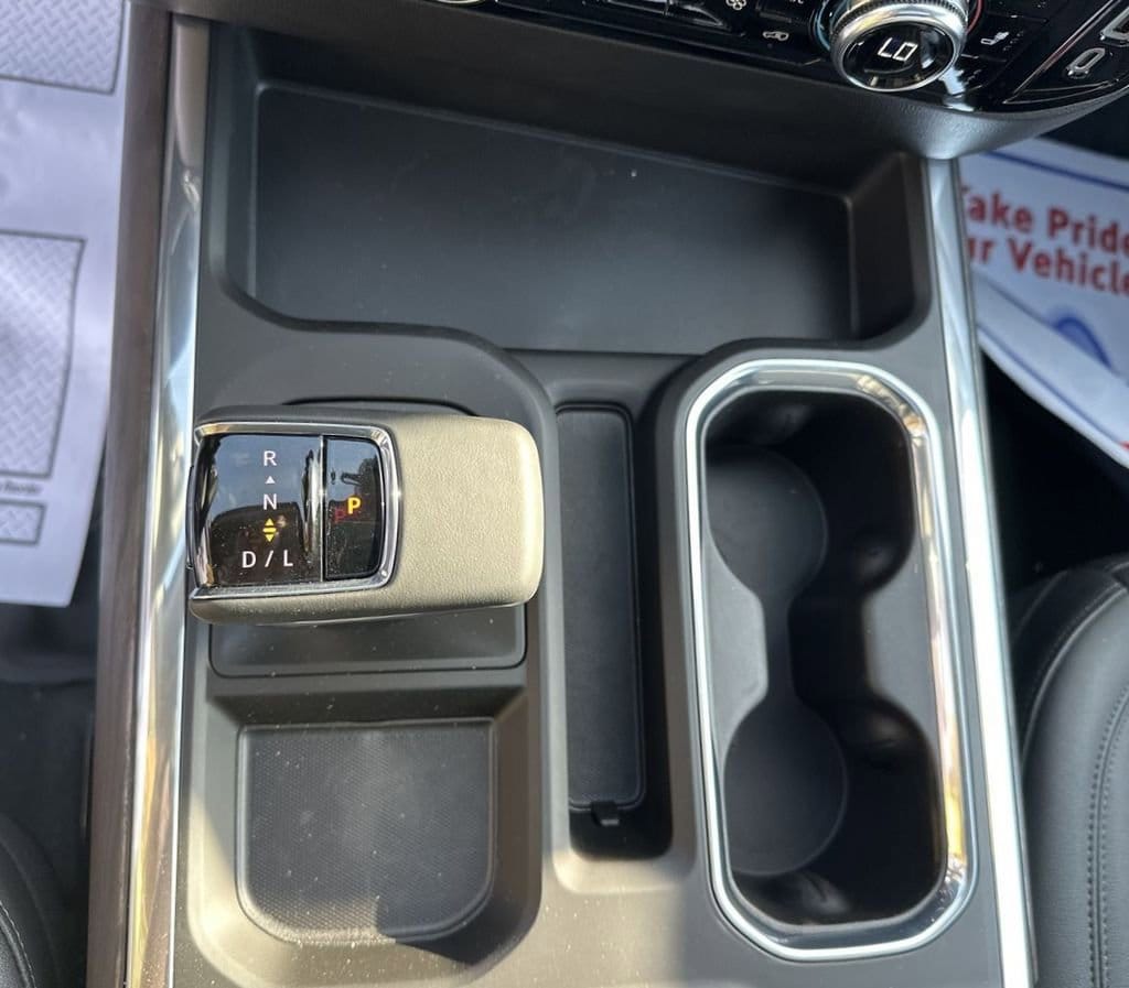 2026 GMC Sierra 1500 SLT - Photo 16