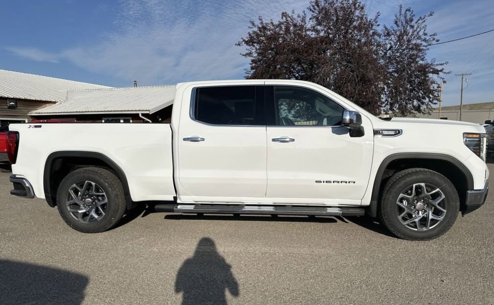 2026 GMC Sierra 1500 SLT - Photo 27