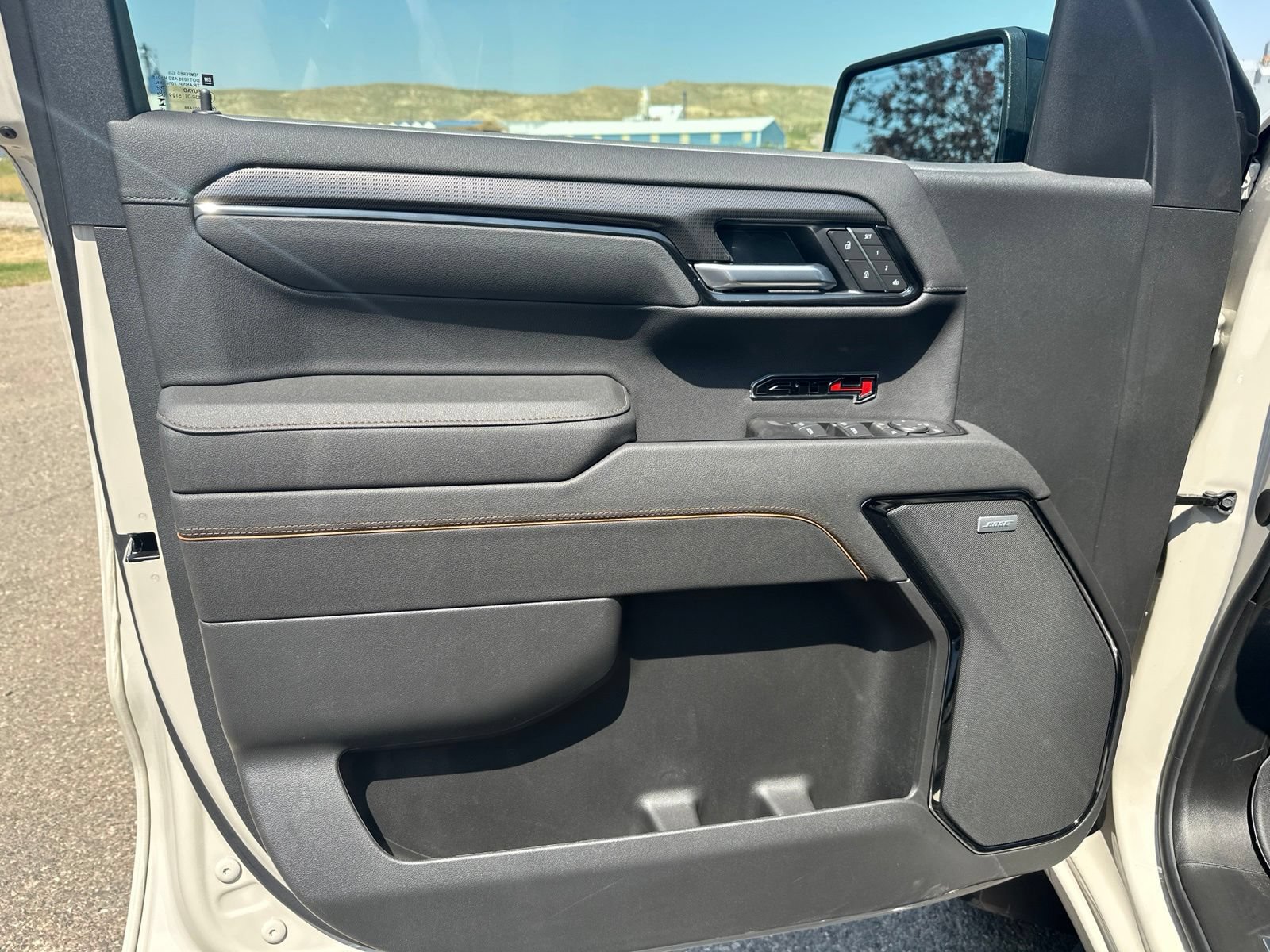 2026 GMC Sierra 1500 AT4 - Photo 8