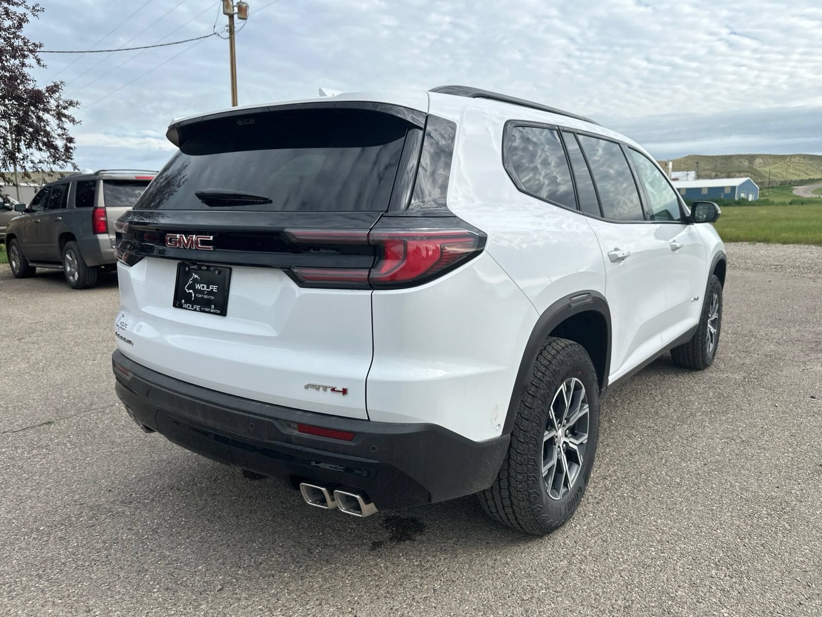2026 GMC Acadia AT4 - Photo 30