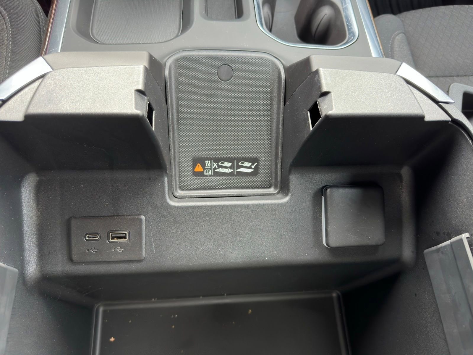 2025 GMC Sierra 1500 Elevation - Photo 15