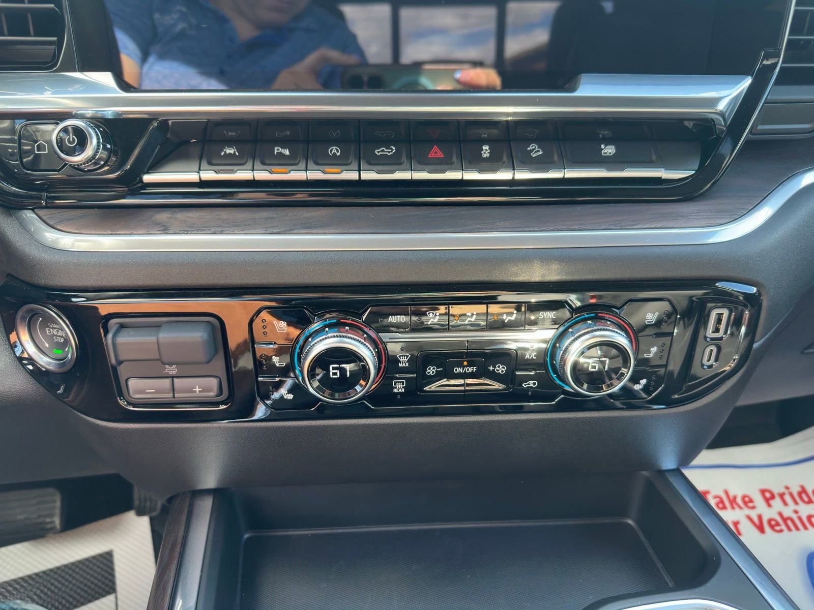 2026 GMC Sierra 1500 SLT - Photo 15
