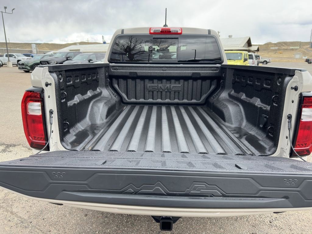 2026 GMC Canyon AT4 - Photo 19