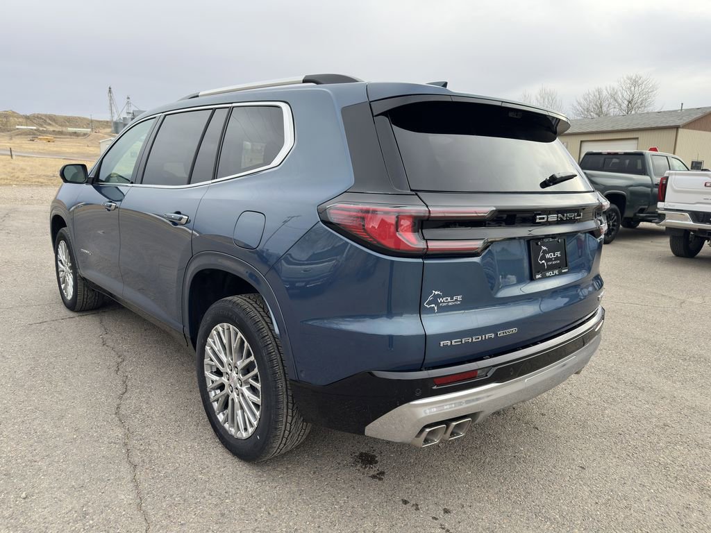 2026 GMC Acadia Denali - Photo 19