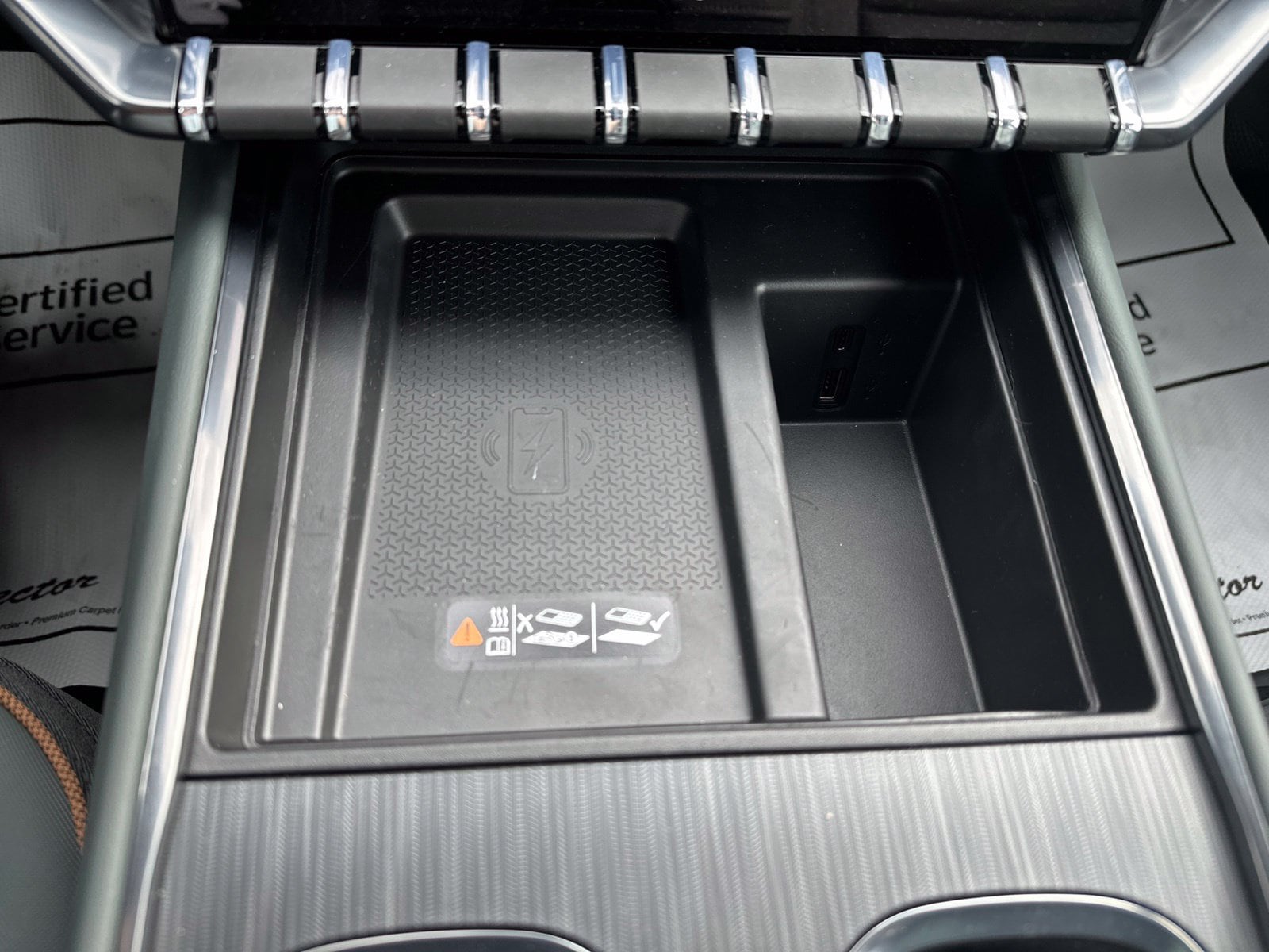2026 GMC Acadia AT4 - Photo 20