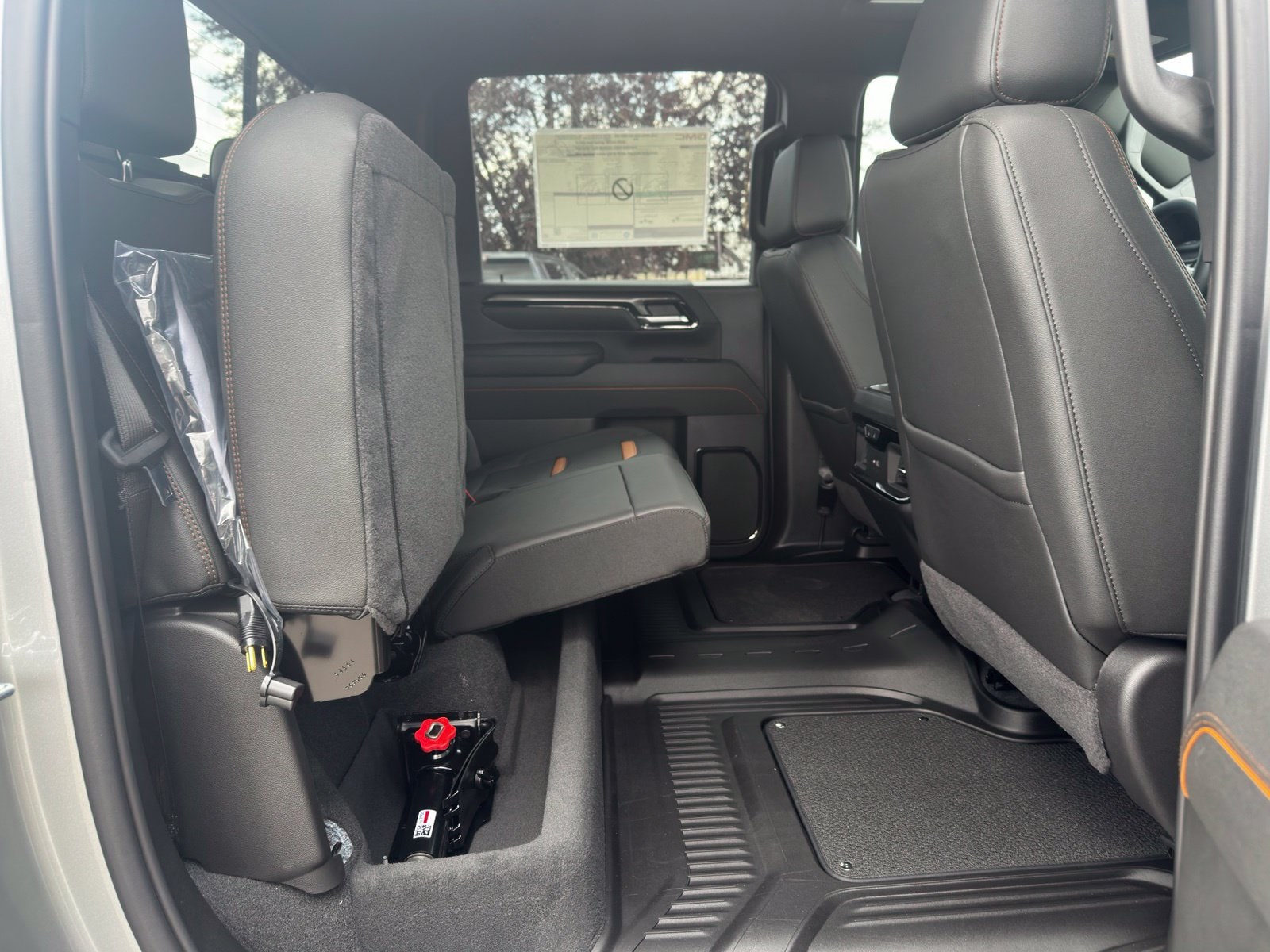2026 GMC Sierra 3500HD AT4 - Photo 32