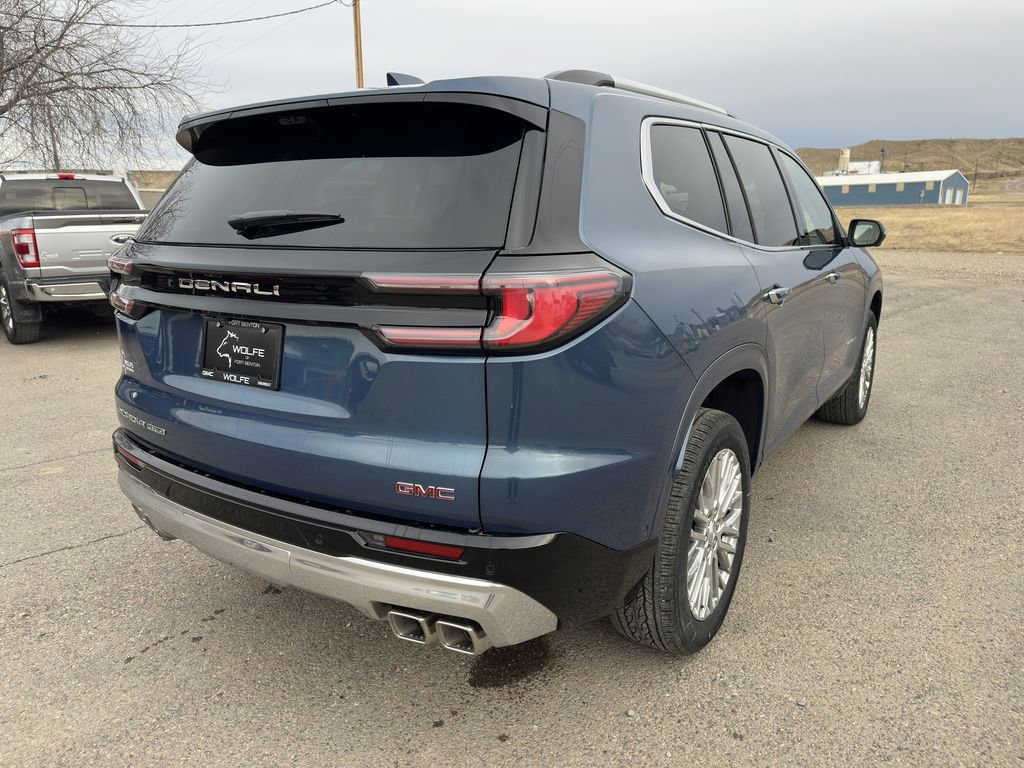 2026 GMC Acadia Denali - Photo 23