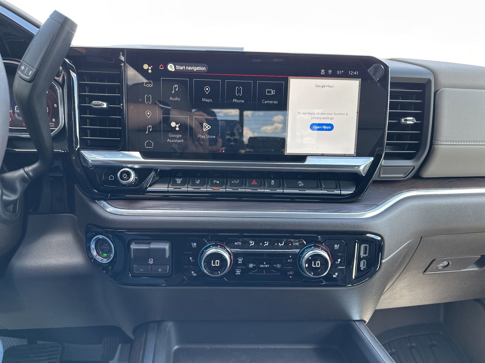 2025 GMC Sierra 3500HD SLT - Photo 14