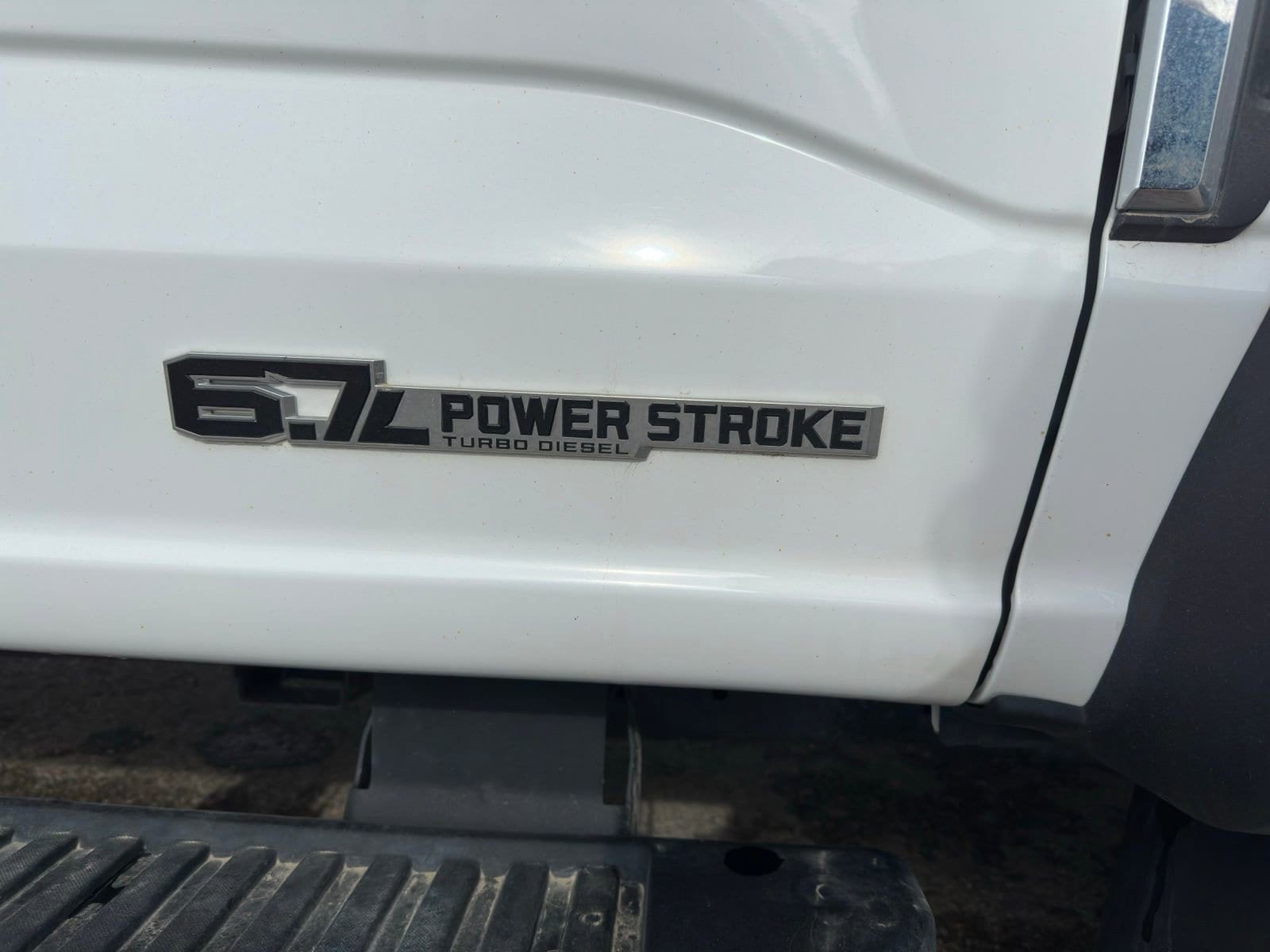 2024 Ford F-550 Super Duty Chassis Cab XLT - Photo 22