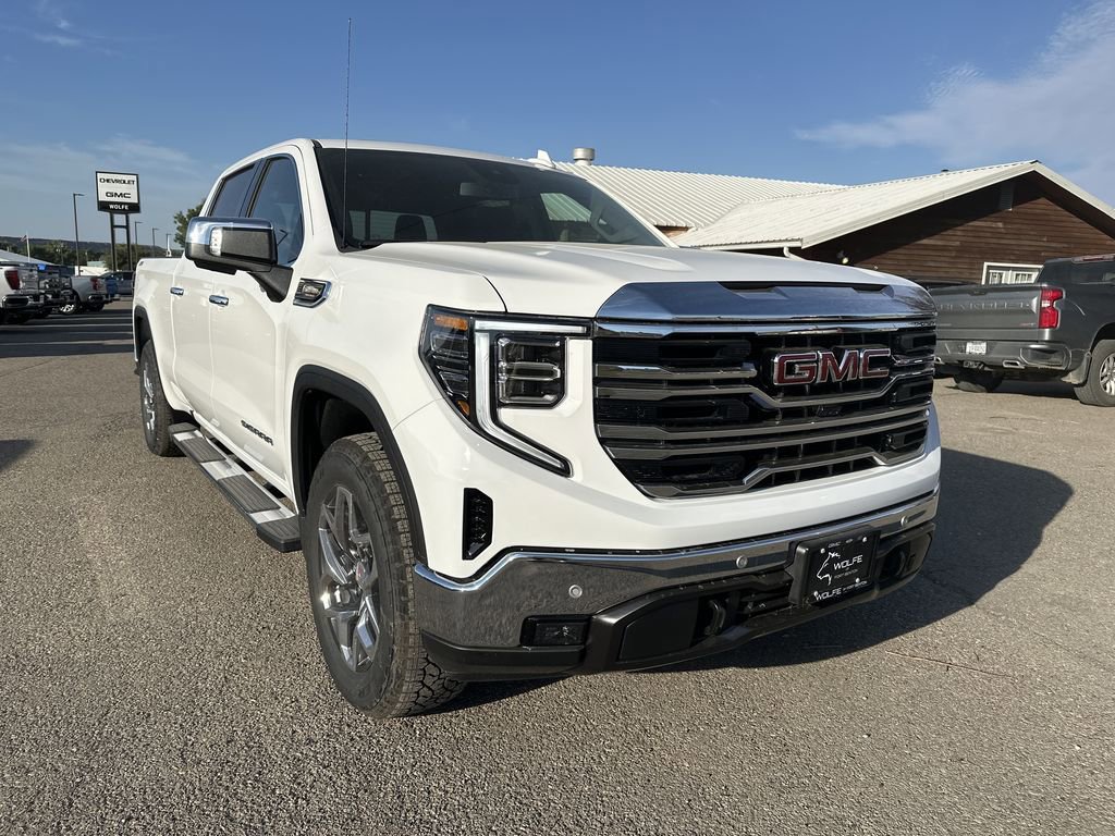2026 GMC Sierra 4WD Crew Cab Short Box SLT's photo