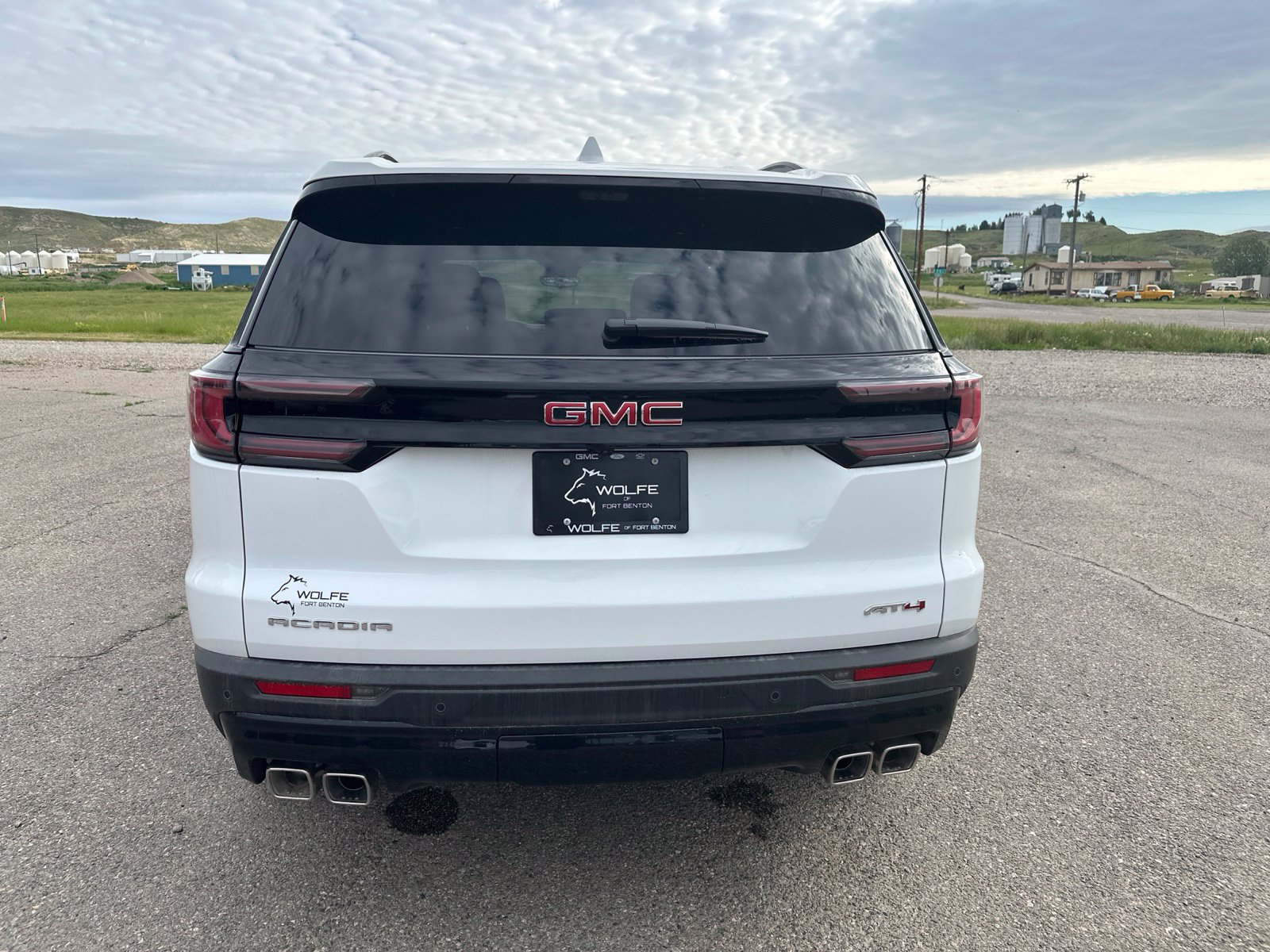 2026 GMC Acadia AT4 - Photo 27