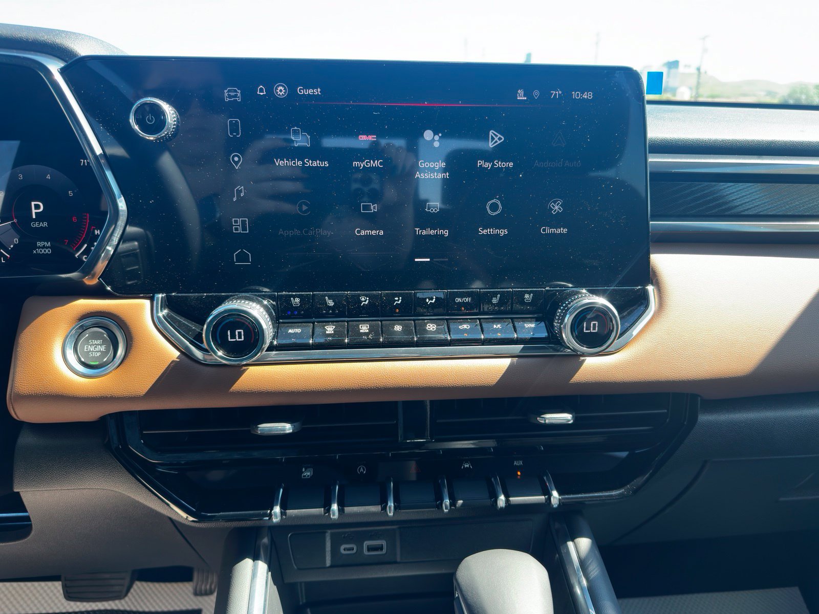 2026 GMC Canyon AT4 - Photo 12