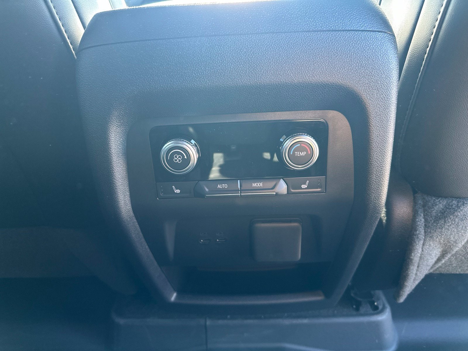 2026 GMC Acadia AT4 - Photo 22