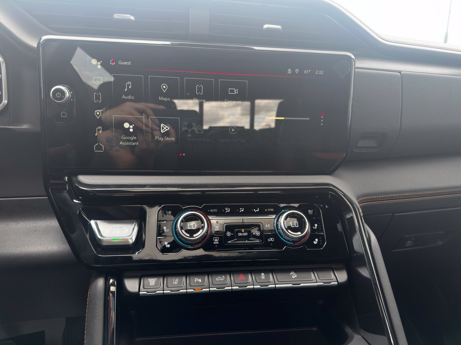 2026 GMC Sierra 3500HD AT4 - Photo 15