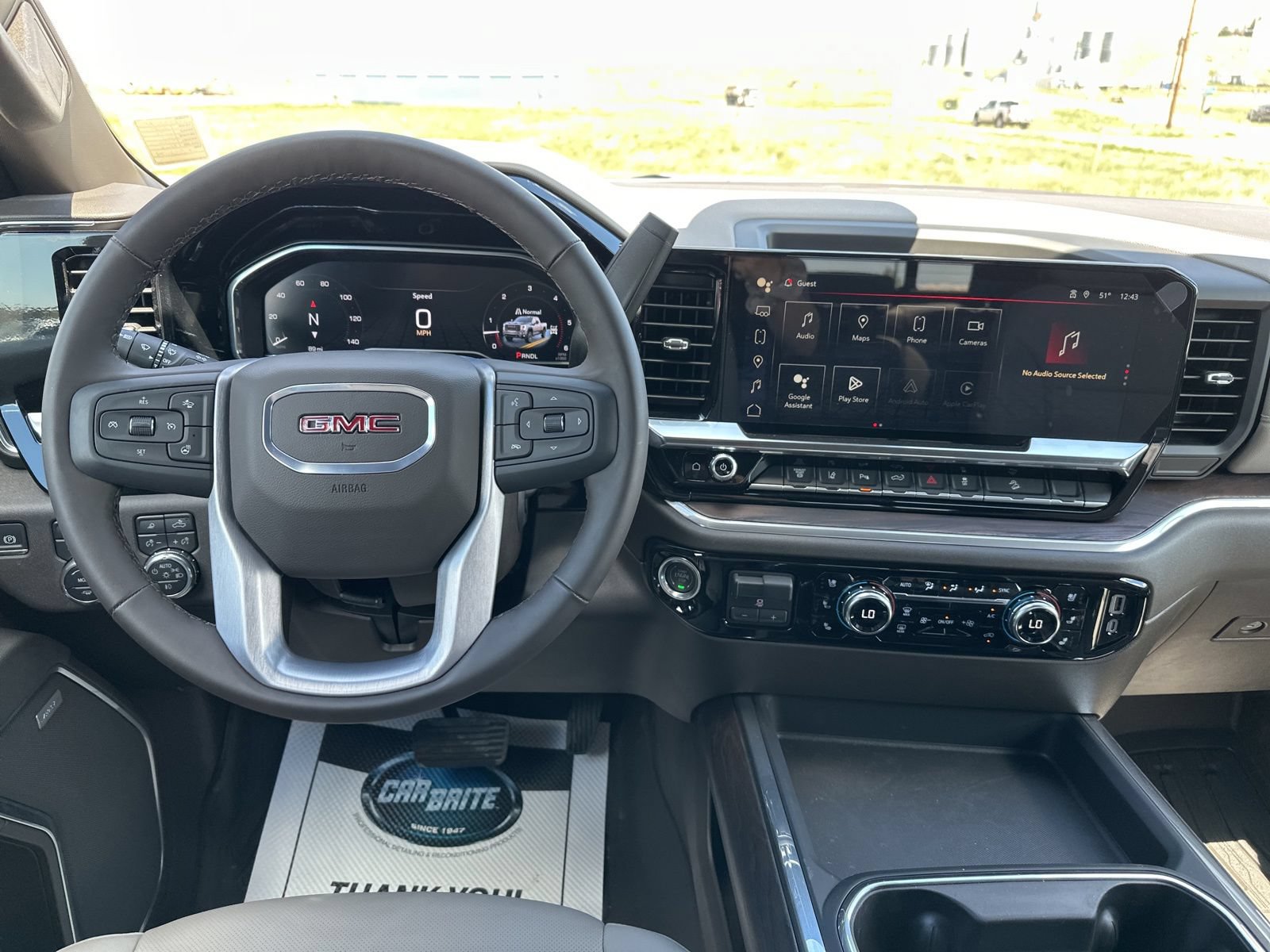 2025 GMC Sierra 3500HD SLT - Photo 21