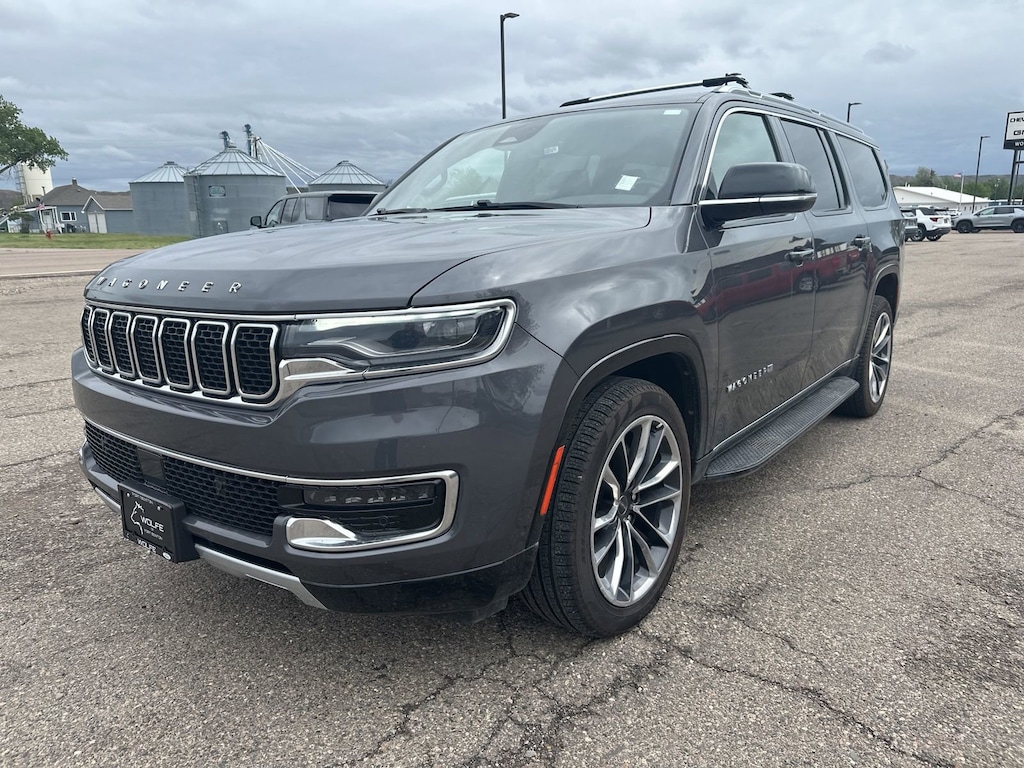 Used 2023 Jeep Wagoneer L Series II