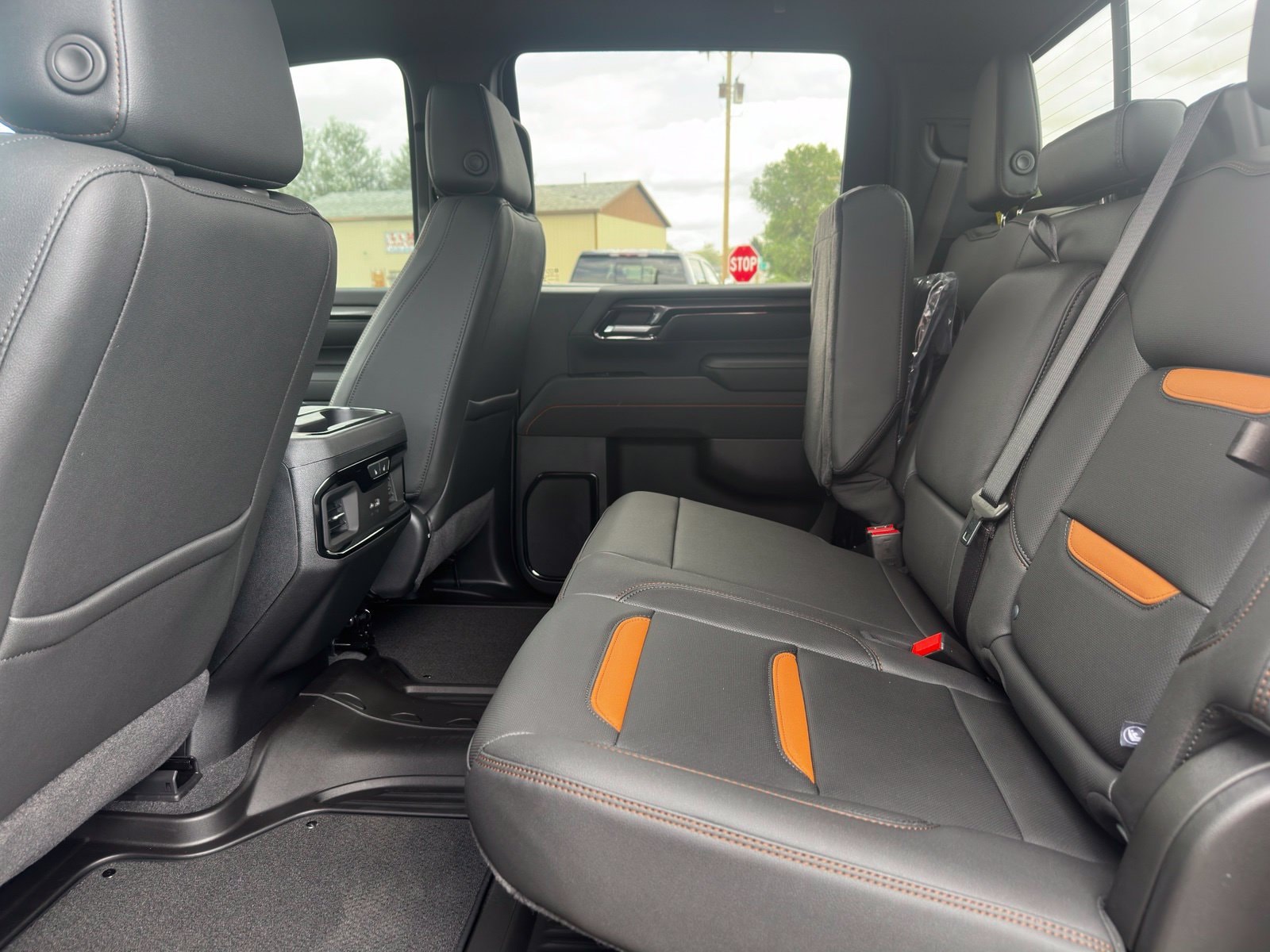 2026 GMC Sierra 3500HD AT4 - Photo 22