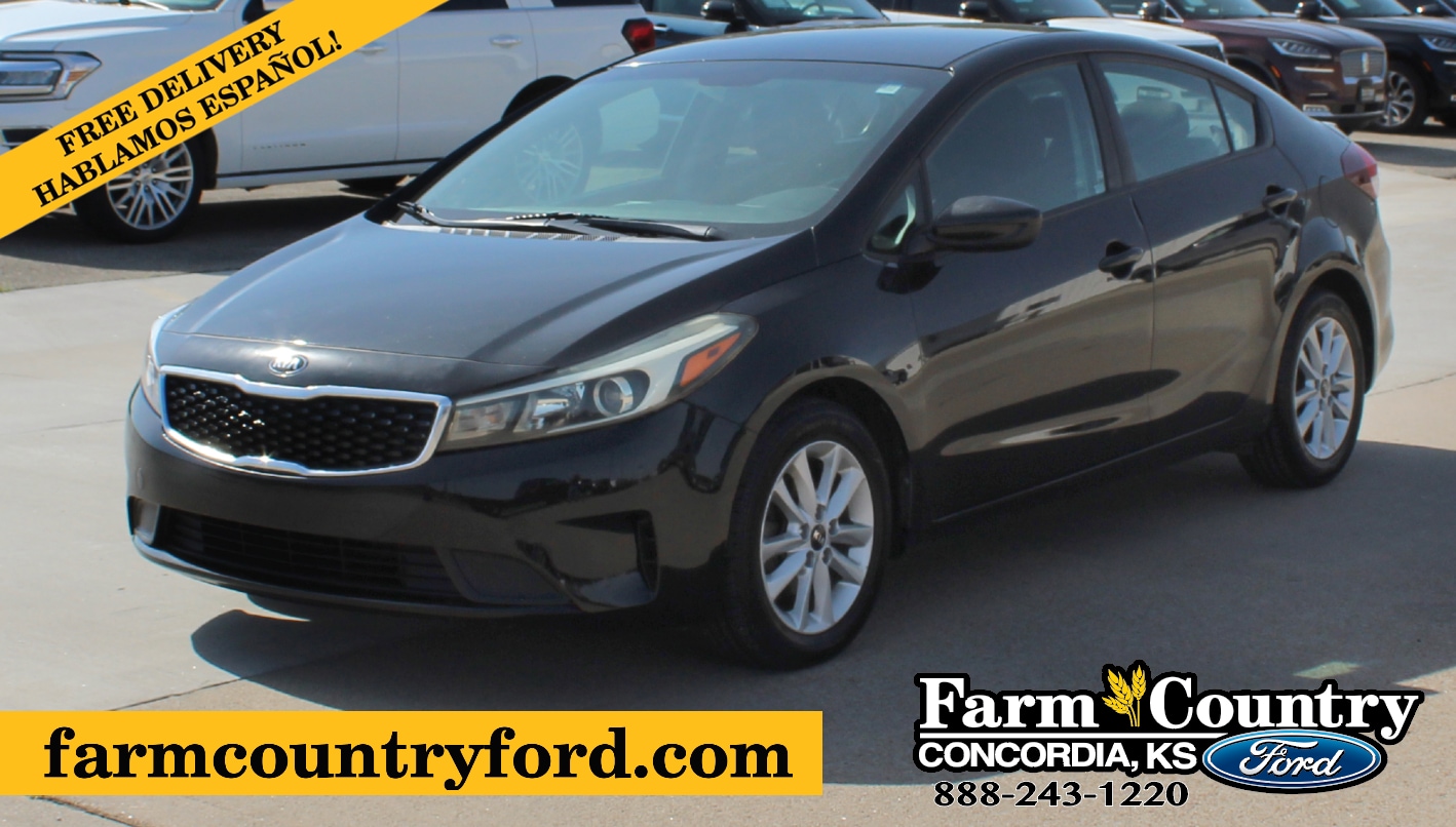 2017 Kia Forte S AT's photo