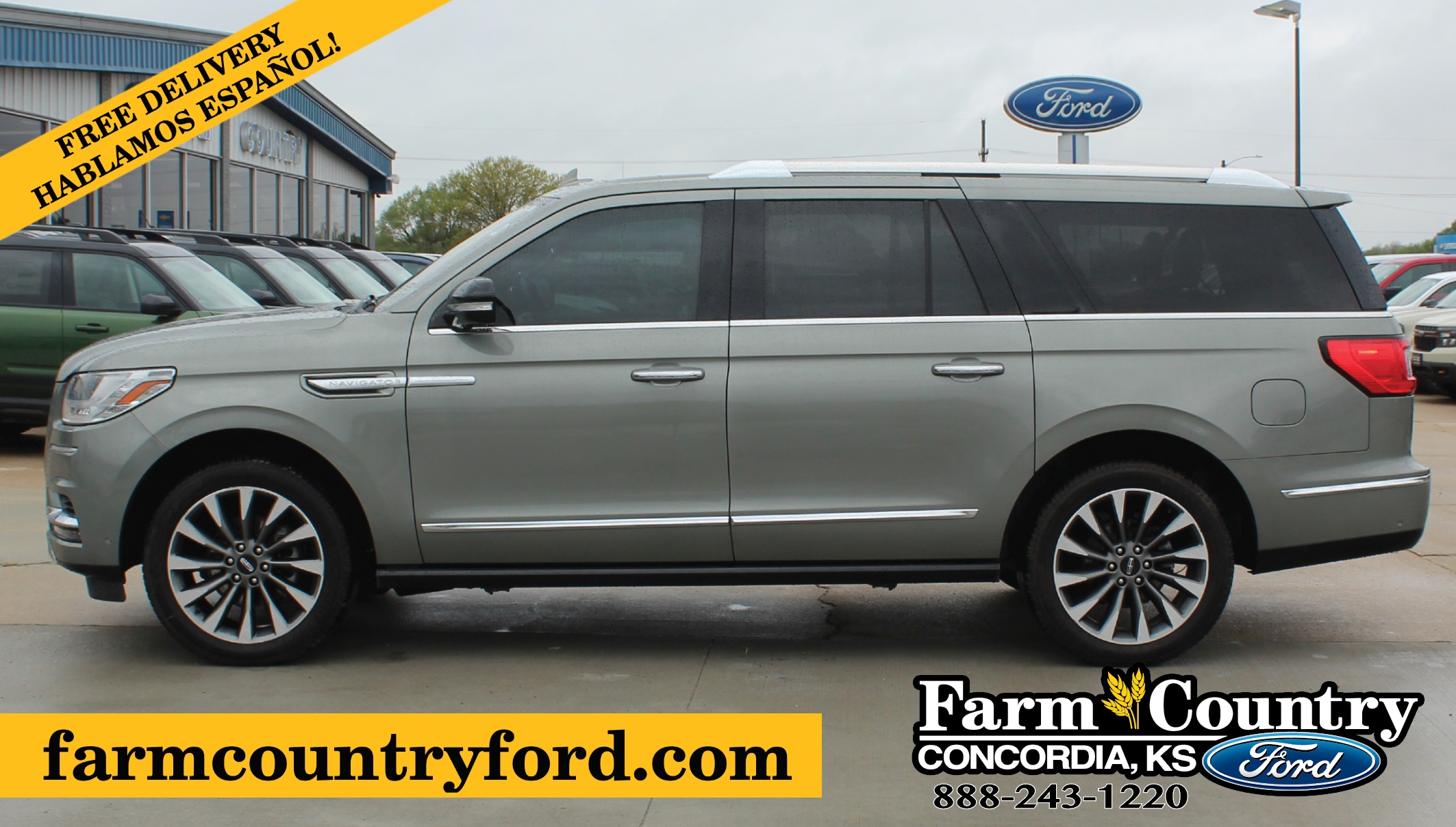 Used 2019 Lincoln Navigator Select with VIN 5LMJJ3JT5KEL16942 for sale in Concordia, KS