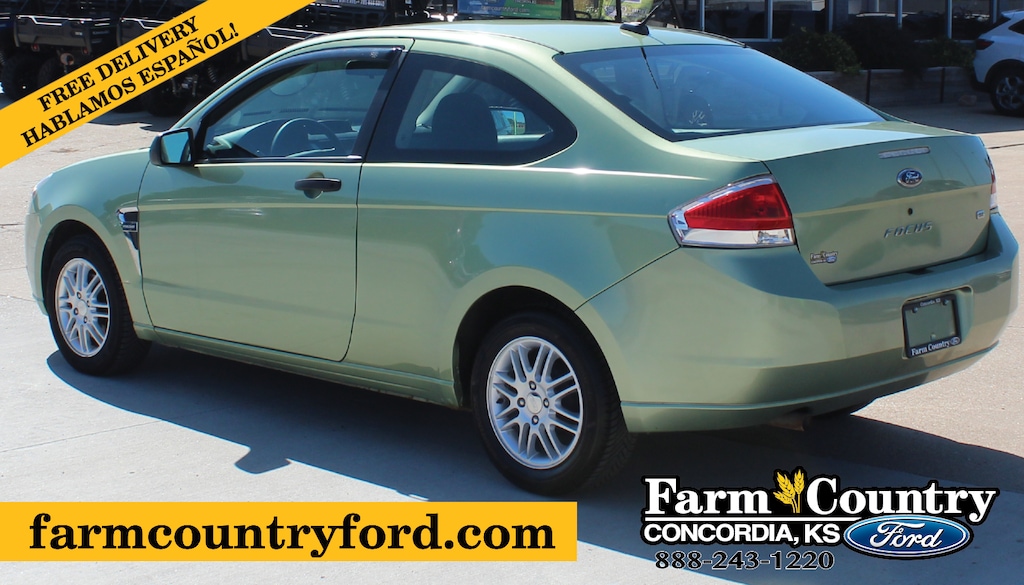 Used 2008 Ford Focus SE Hardtop