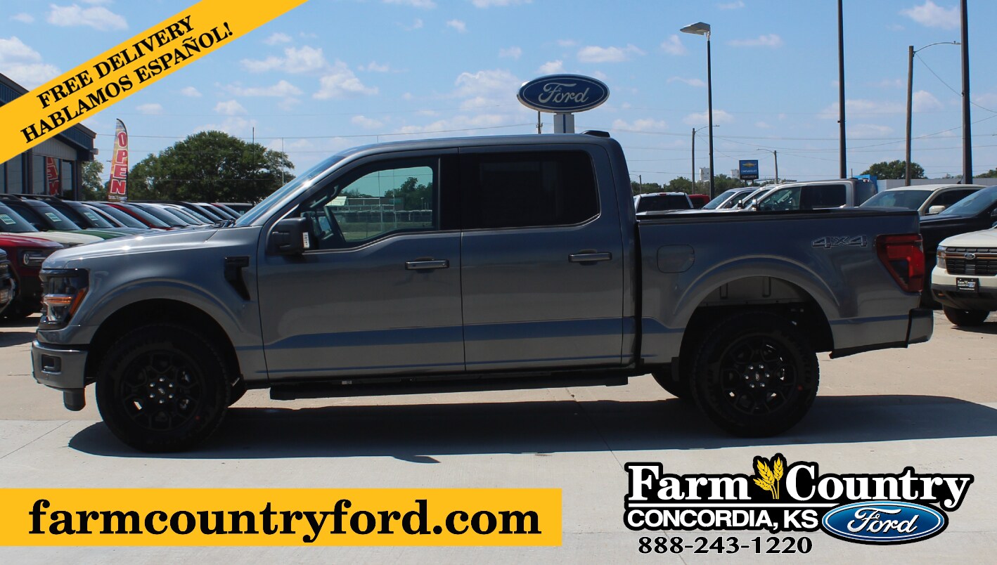 2025 Ford F-150 XLT photo 2