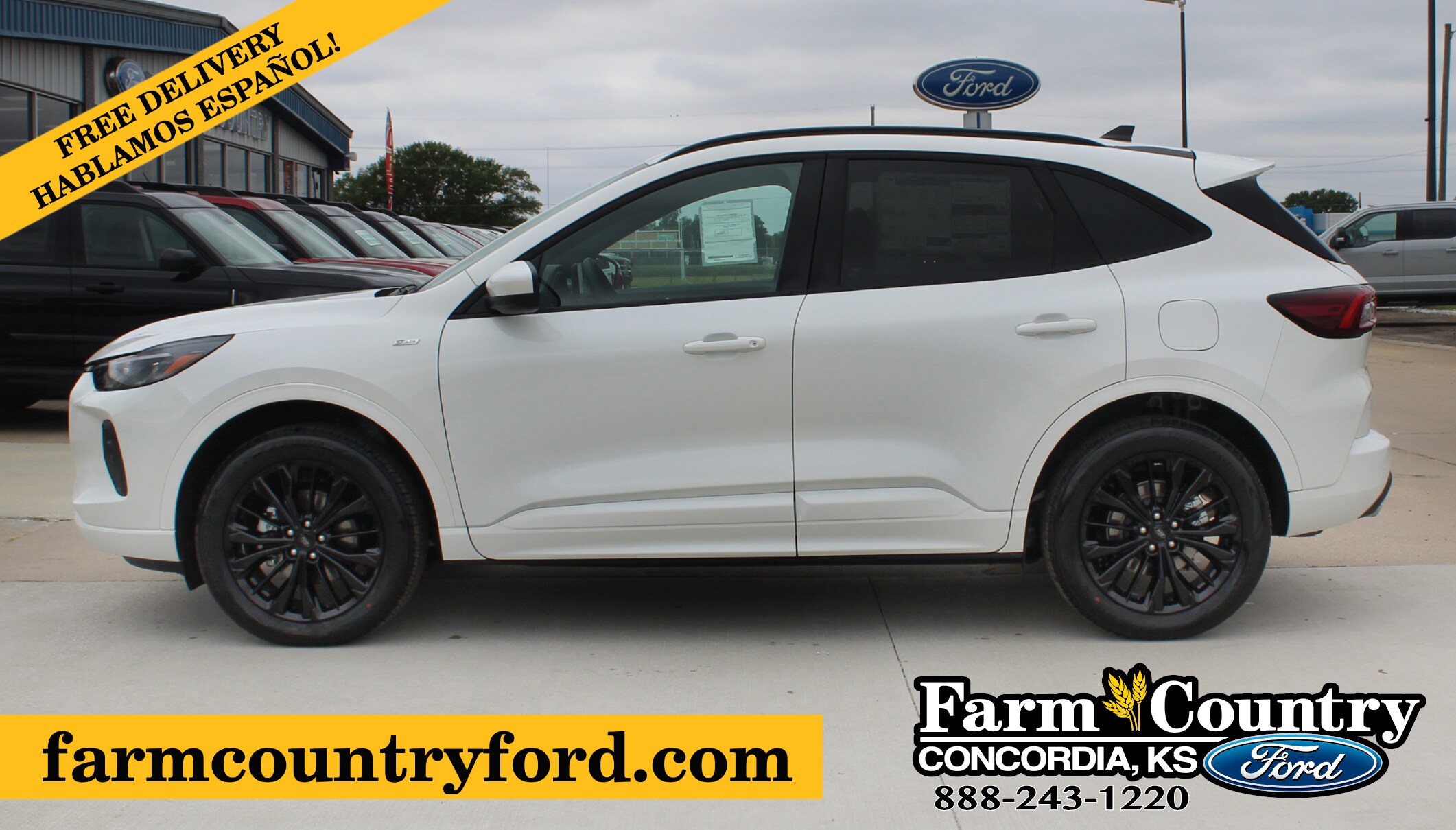 2025 Ford Escape ST-Line Elite photo 2