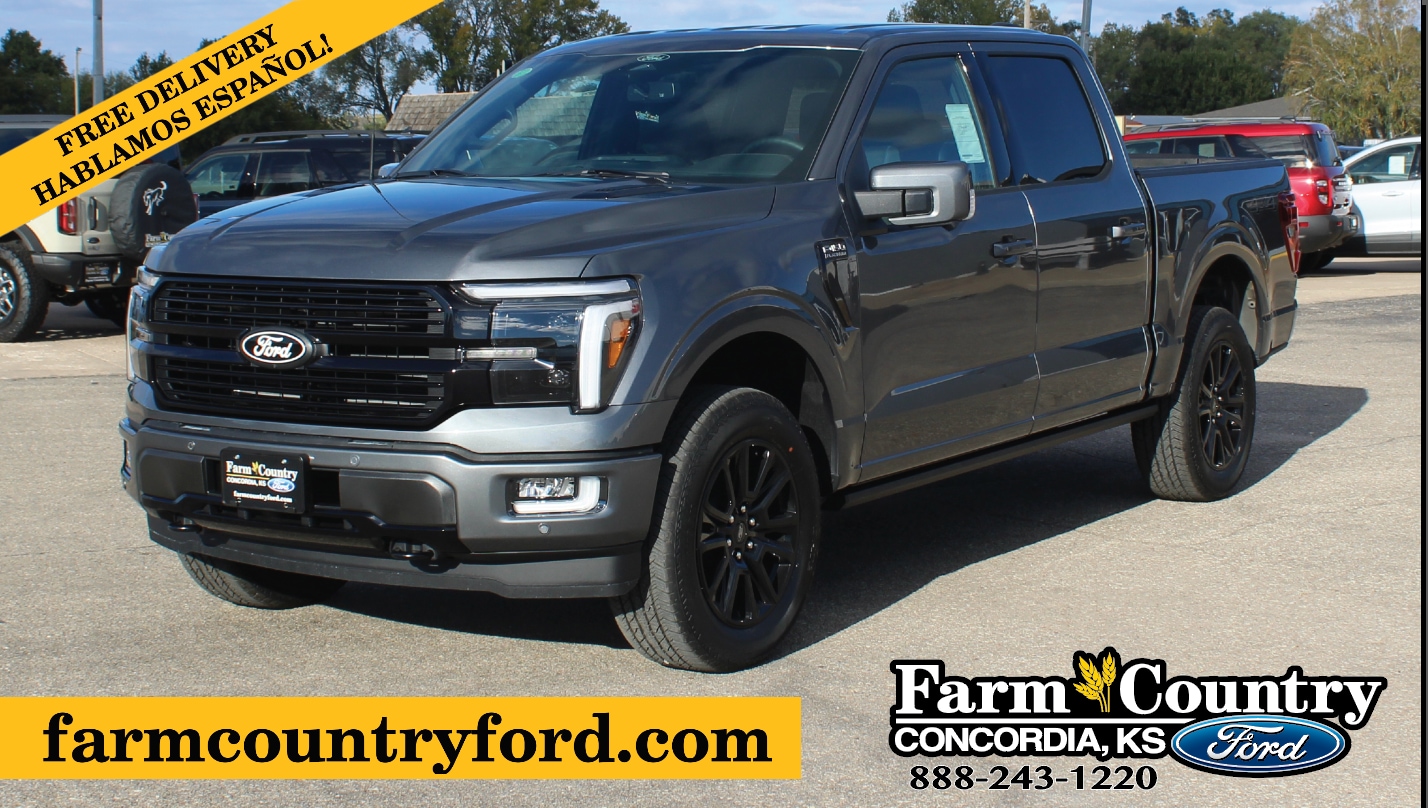 2025 Ford F-150 Platinum's photo