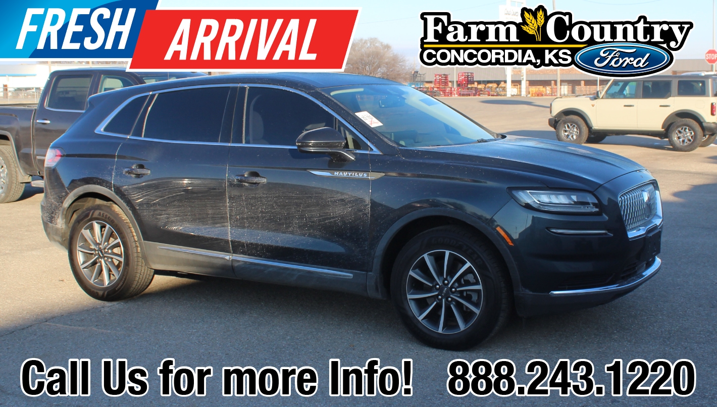 2022 Lincoln Nautilus Base's photo