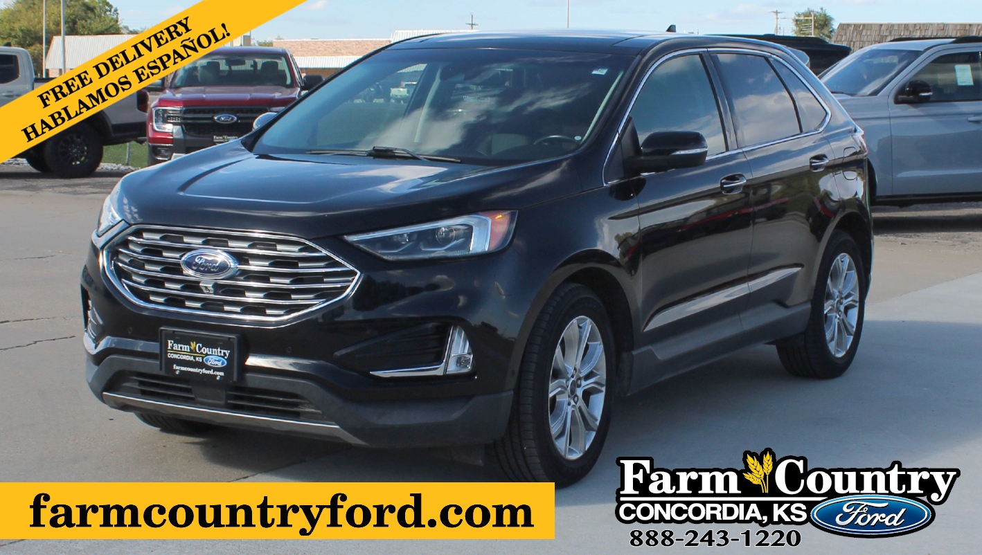 2019 Ford Edge Titanium's photo