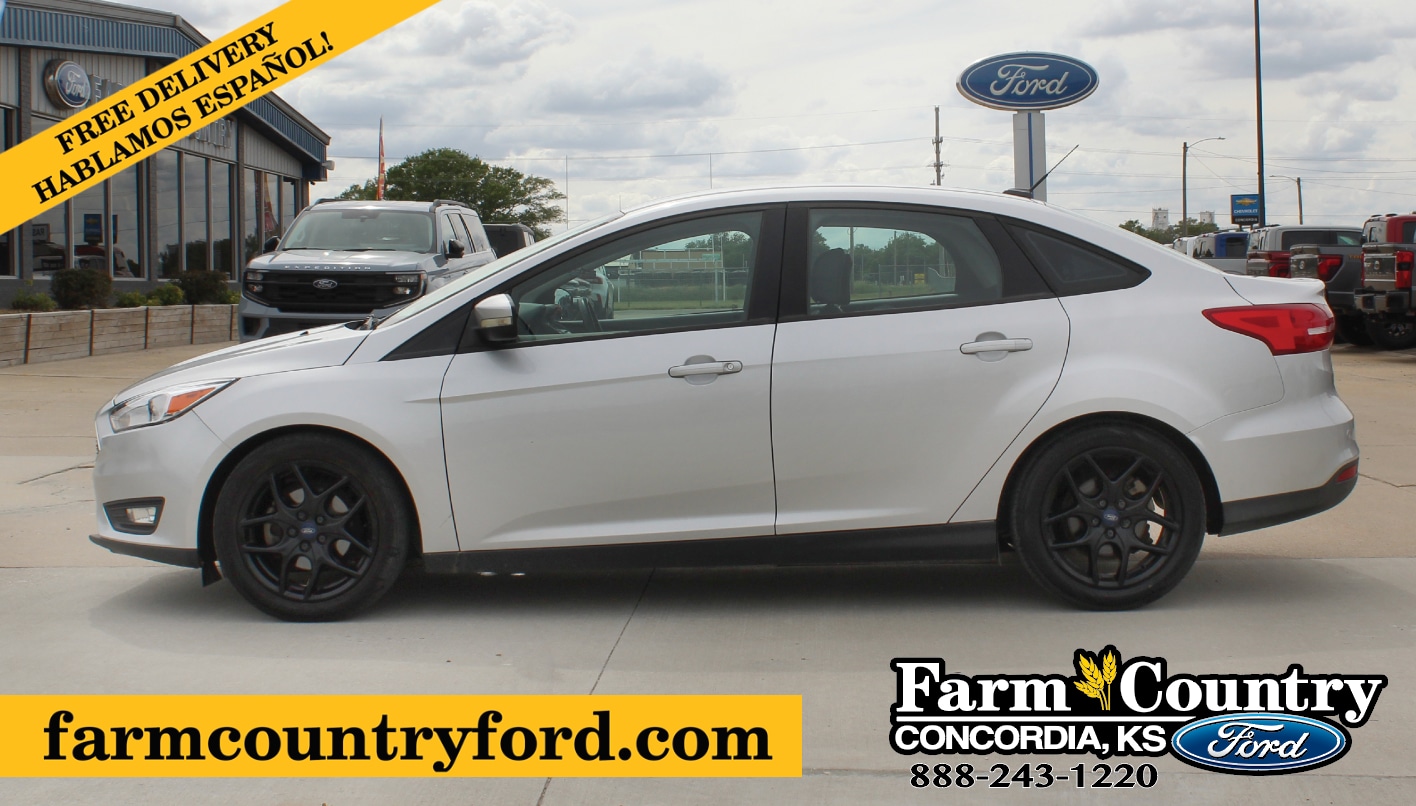 Used 2016 Ford Focus SE with VIN 1FADP3F22GL372414 for sale in Concordia, KS