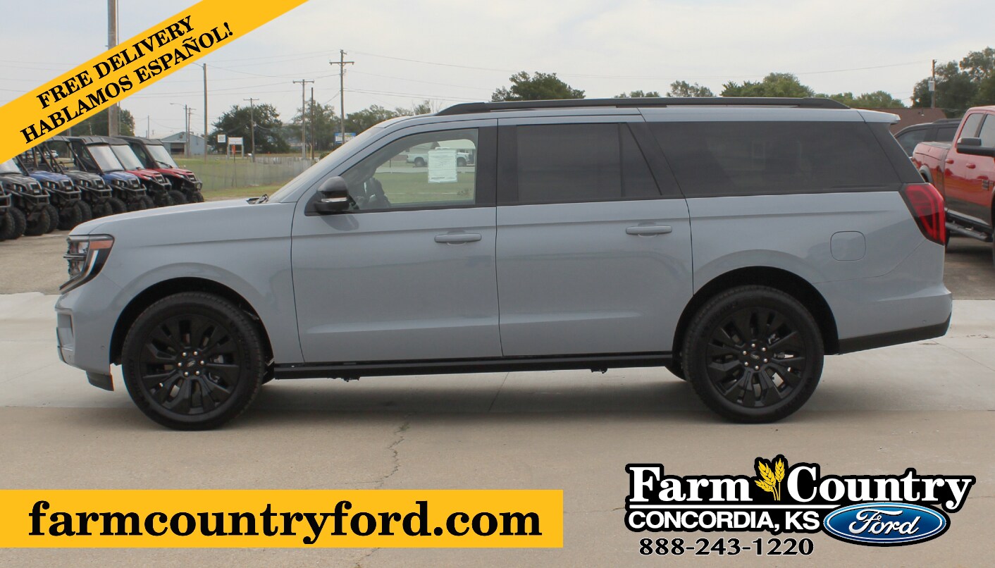 2025 Ford Expedition MAX Platinum photo 2