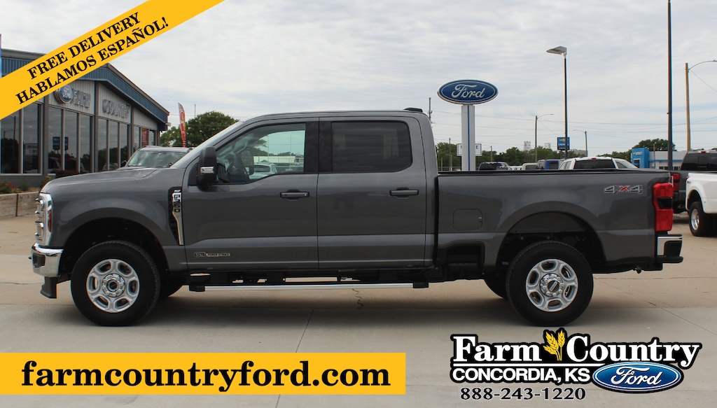 New 2026 Ford F-350 Super Duty XLT Crew Cab