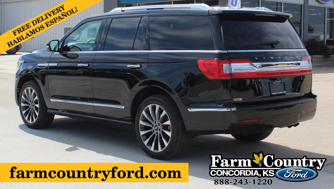 2019 Lincoln Navigator Select photo 3