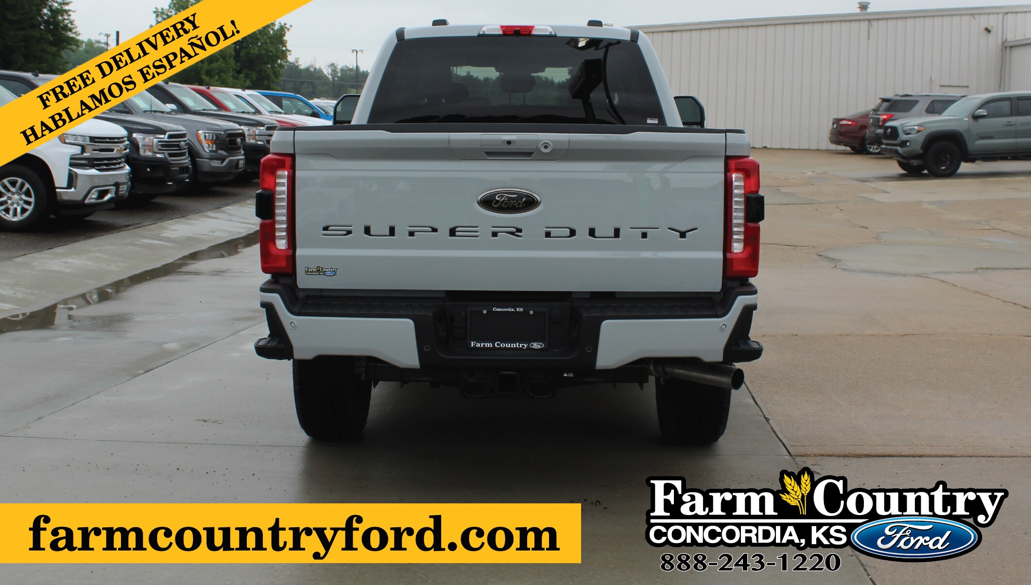 2025 Ford F-250 XLT photo 4