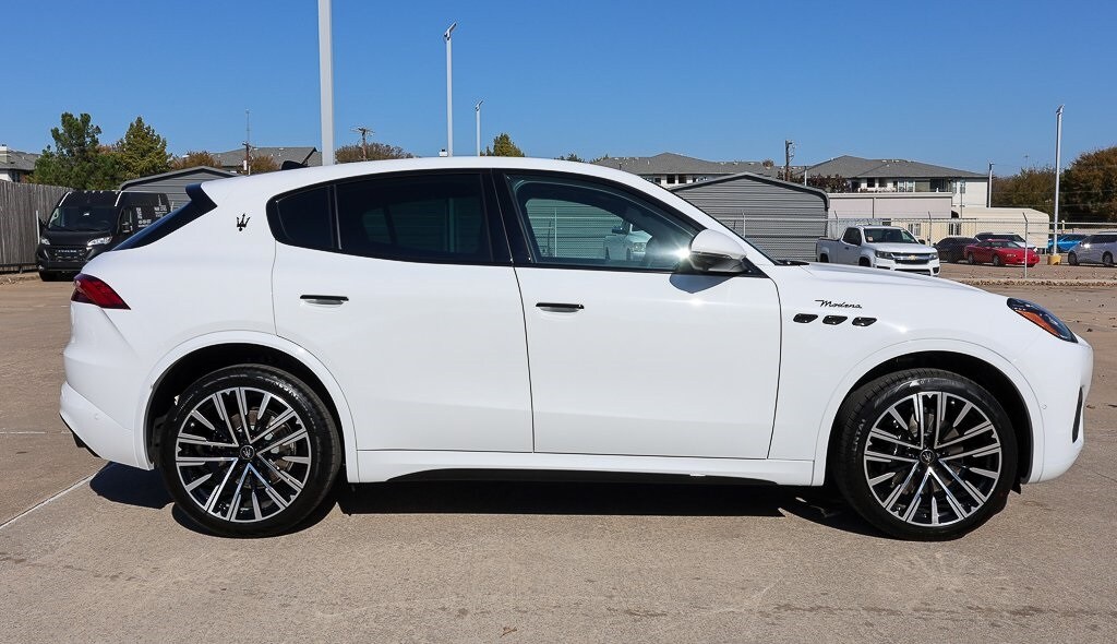 New 2025 Maserati Grecale Modena SUV