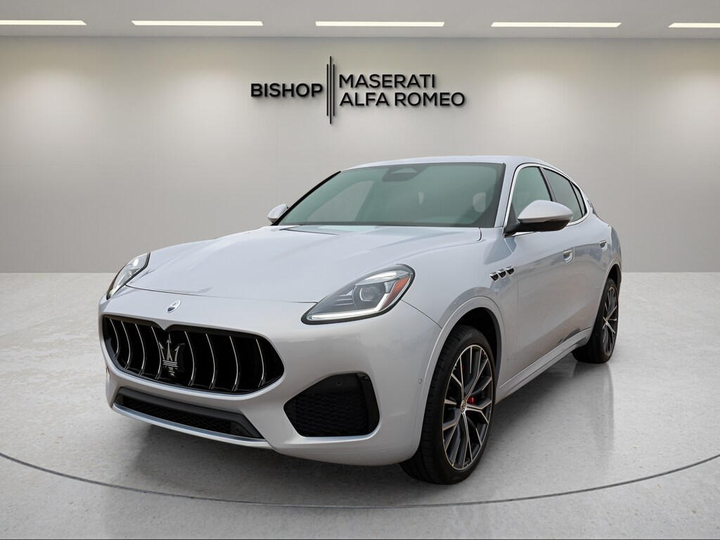 New 2025 Maserati Grecale SUV