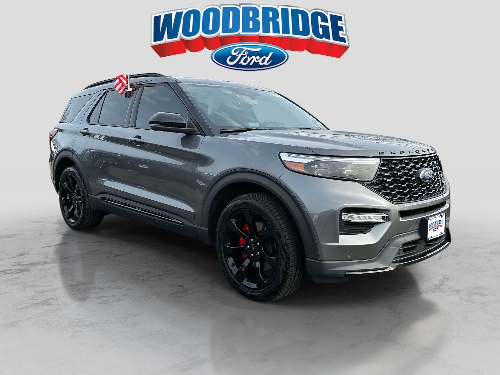 2023 Ford Explorer ST's photo