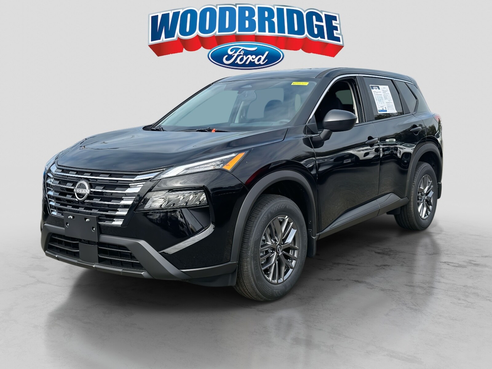 2026 Nissan Rogue S photo 2