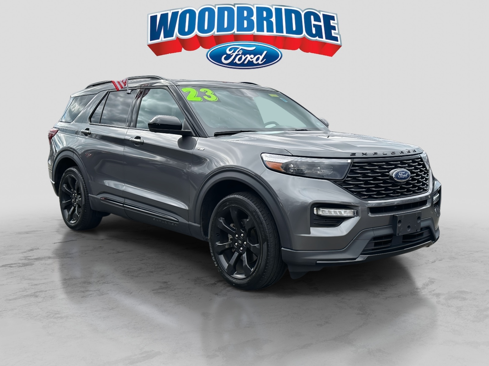 2023 Ford Explorer ST-LINE