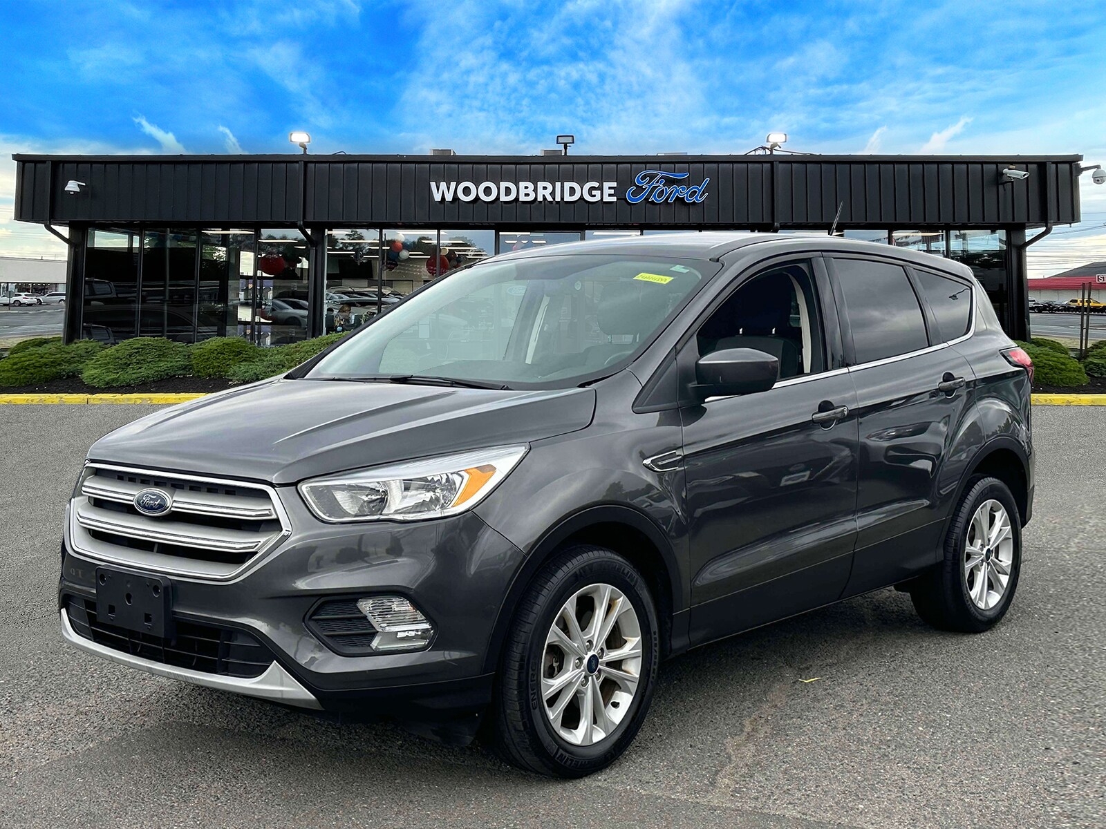 Used 2019 Ford Escape SE with VIN 1FMCU9GD3KUA57752 for sale in Iselin, NJ