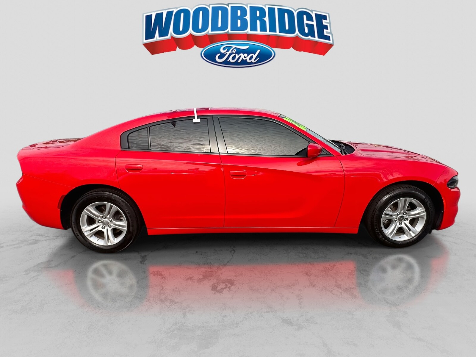 2022 Dodge Charger SXT photo 3