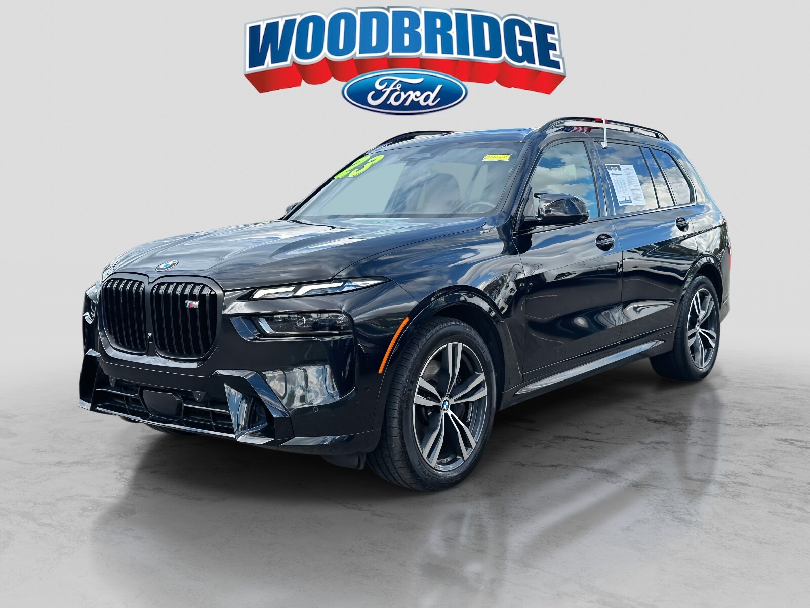 2023 Bmw X7 M60i photo 2