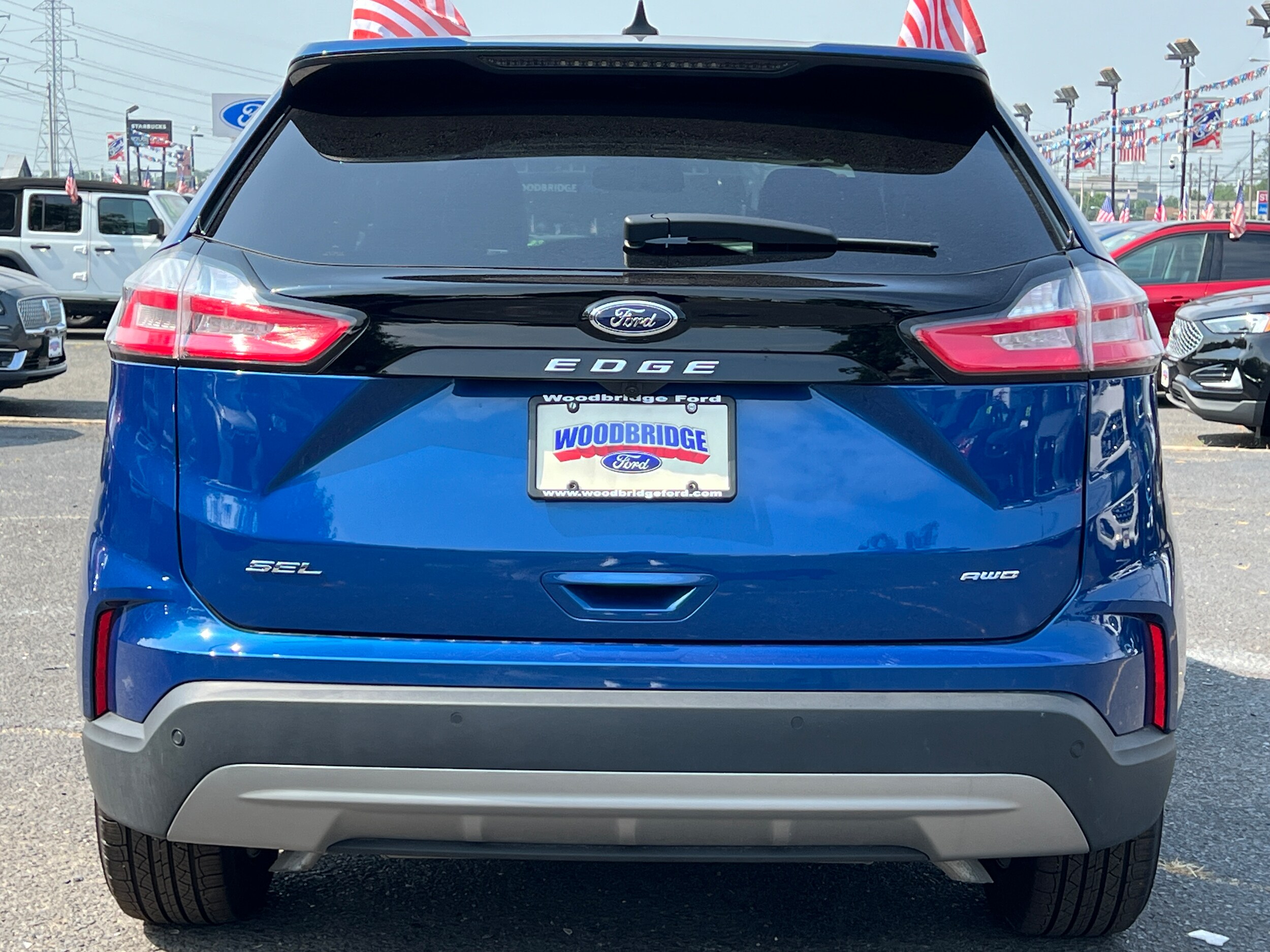 2024 Ford Edge SEL photo 3