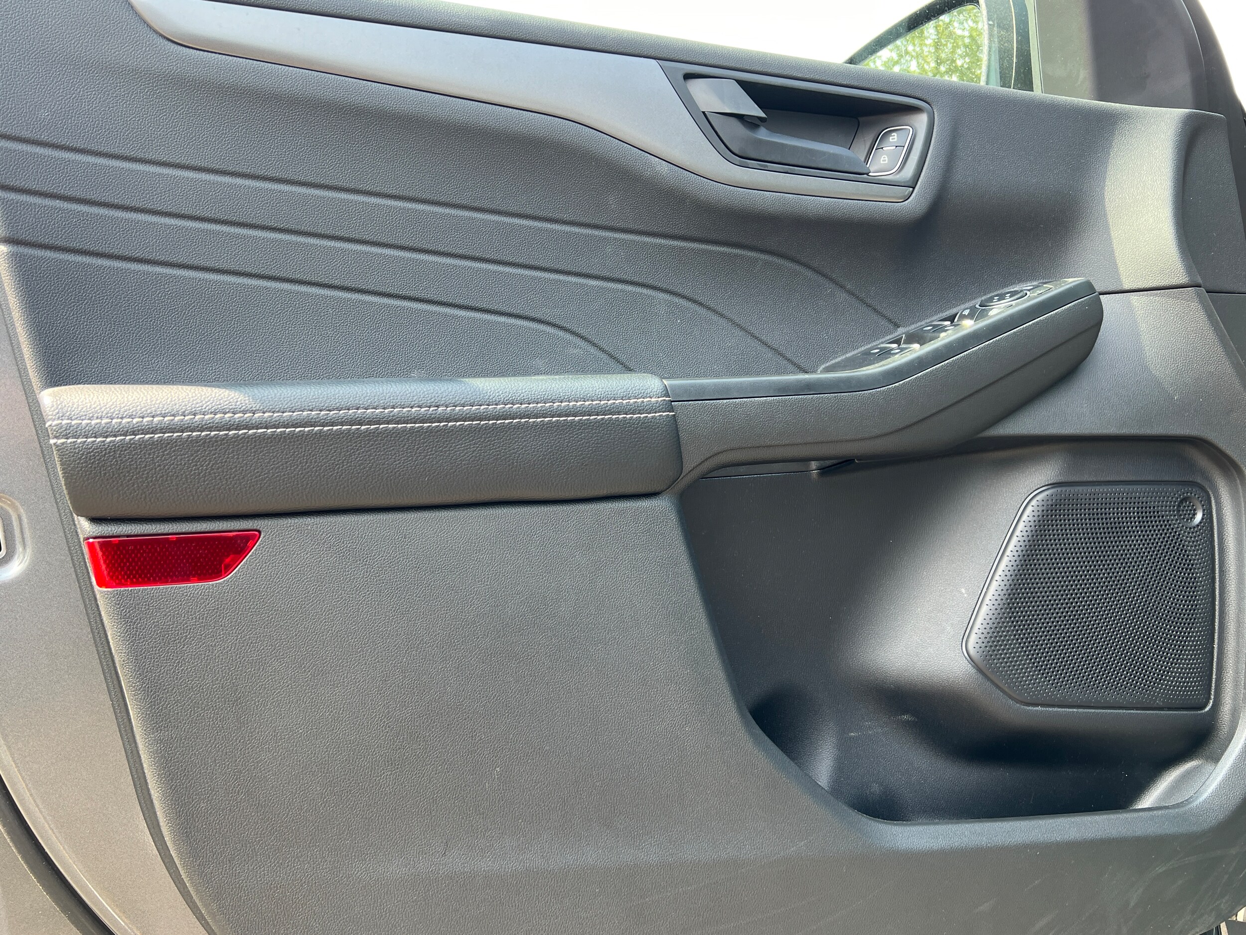2023 Ford Escape Active photo 4