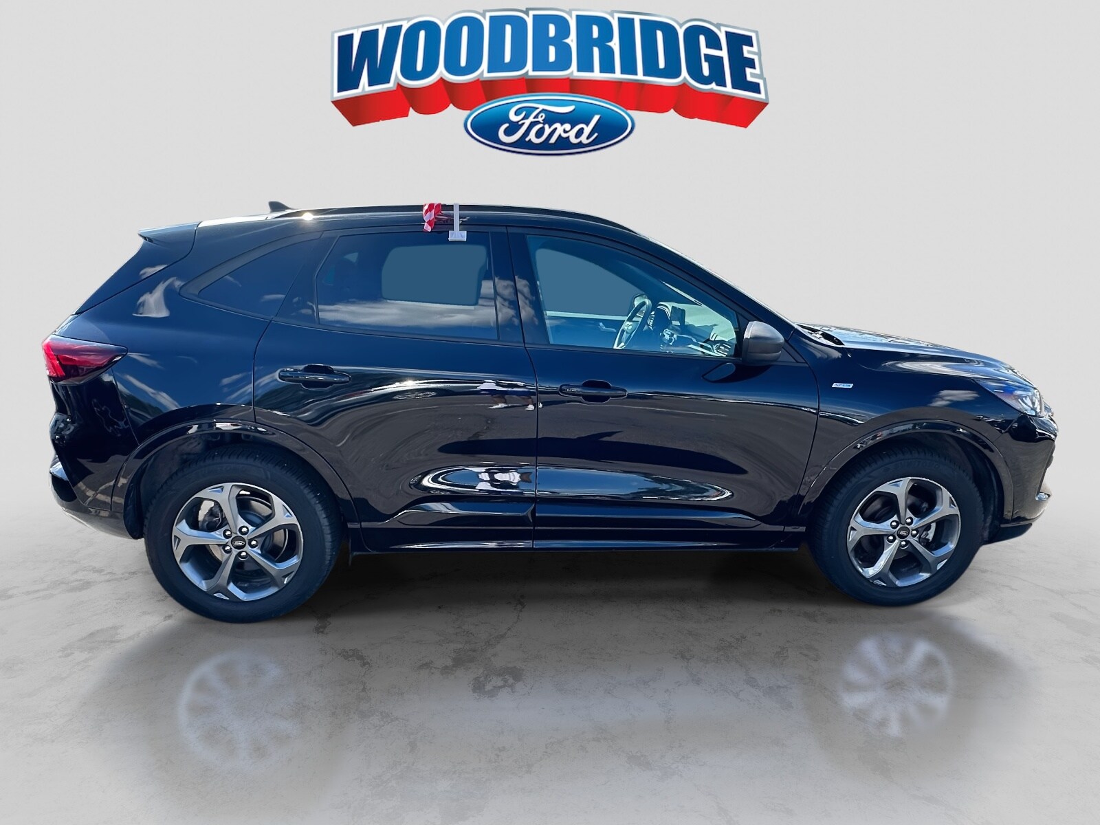 2024 Ford Escape ST-Line photo 3