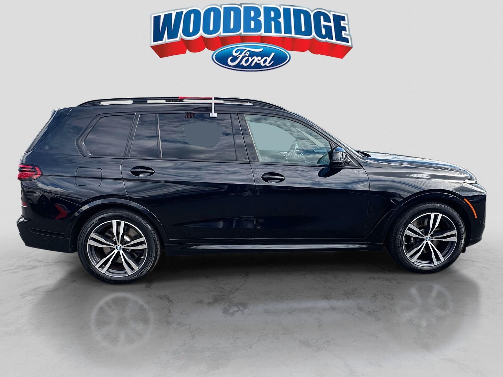 2023 Bmw X7 M60i photo 3
