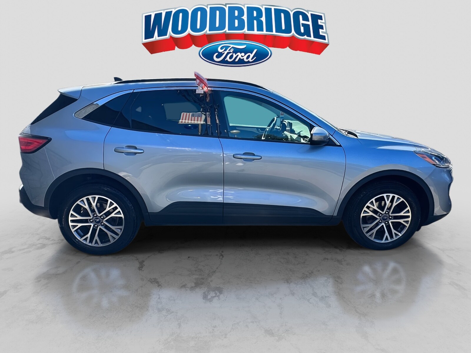 2022 Ford Escape SEL photo 3