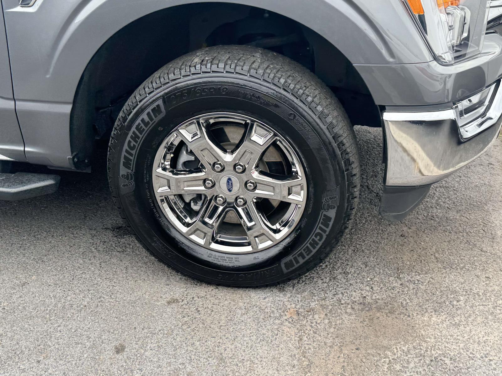 2022 Ford F-150 XLT photo 3