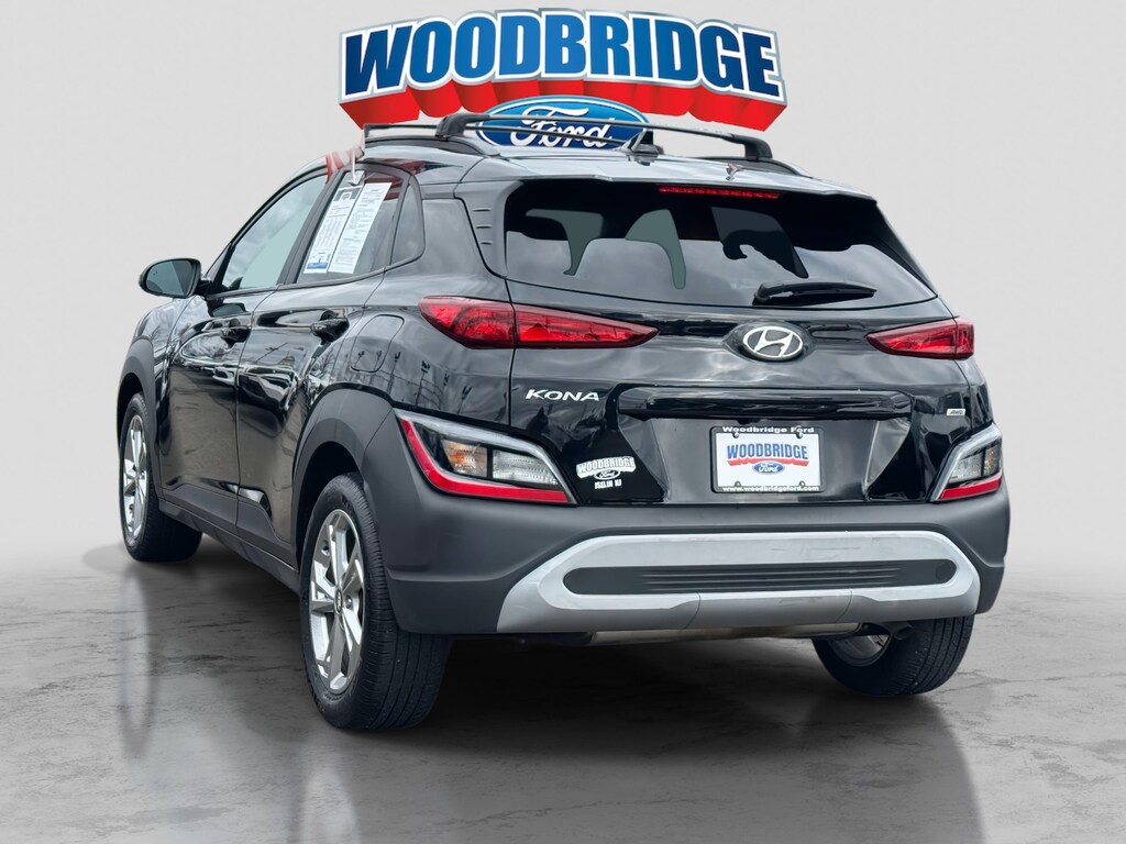 Used 2023 Hyundai Kona SEL Auto AWD Sport Utility