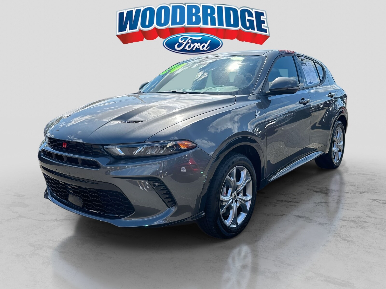 2024 Dodge Hornet R/T photo 2